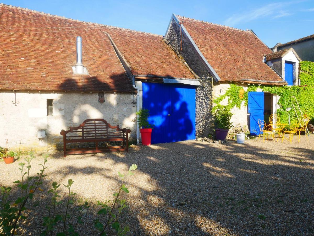 Villa Au Coeur De La Cour Saint-Georges-sur-Cher Exterior foto